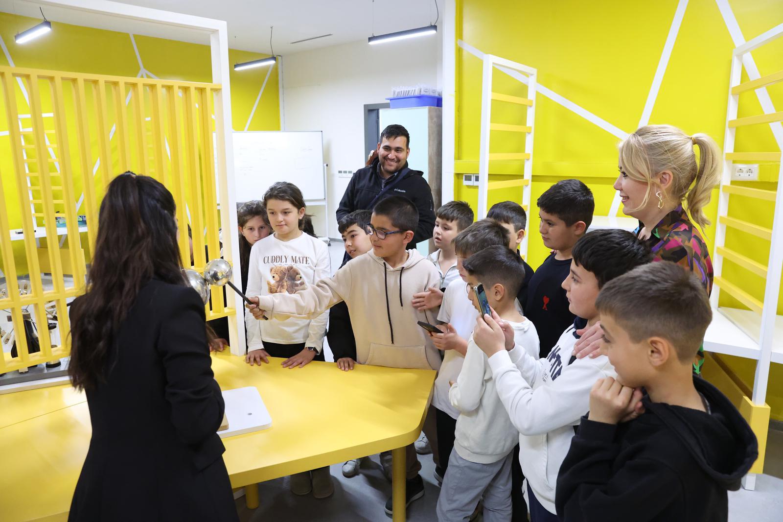 Çardaklı öğrenciler bilim merkezinde buluştu